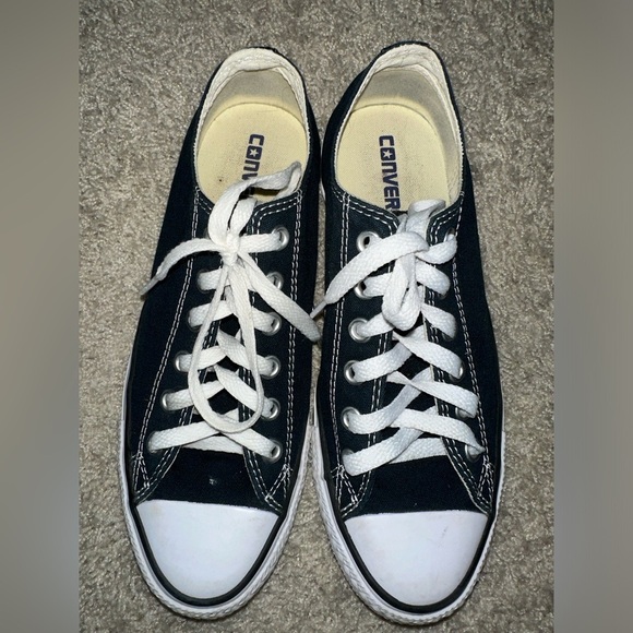 Converse Shoes - Converse Black Low Tops Size 8